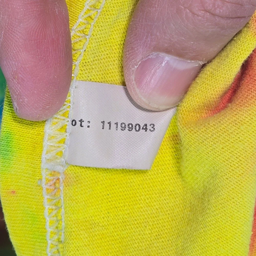 Santa Cruz Skateboards Tie Dye T-Shirt Kids Medium 10/12 Vintage Y2K Skater Logo